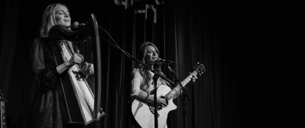 Webb Sisters - Elgar Room - London - 21st Apr 14-8