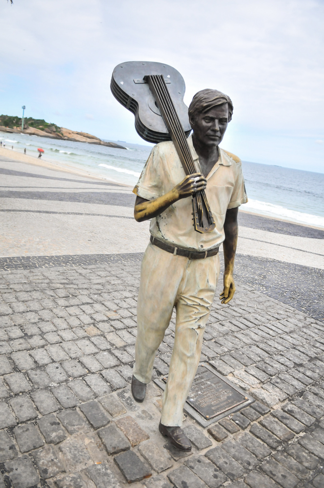 Tom Jobim statue, Copacabana
